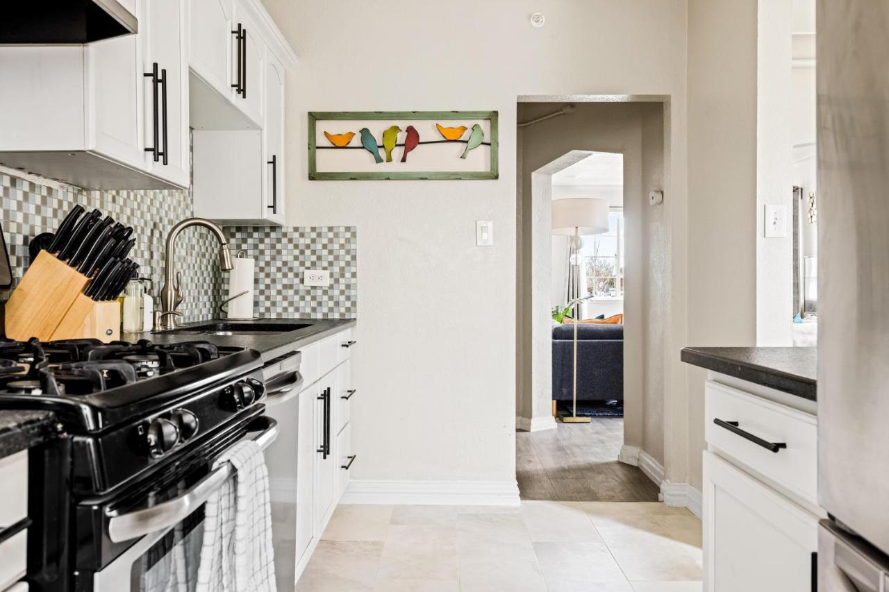 Stylish City Retreat - King Beds - Walk To Sloans Lake DEN Екстериор снимка
